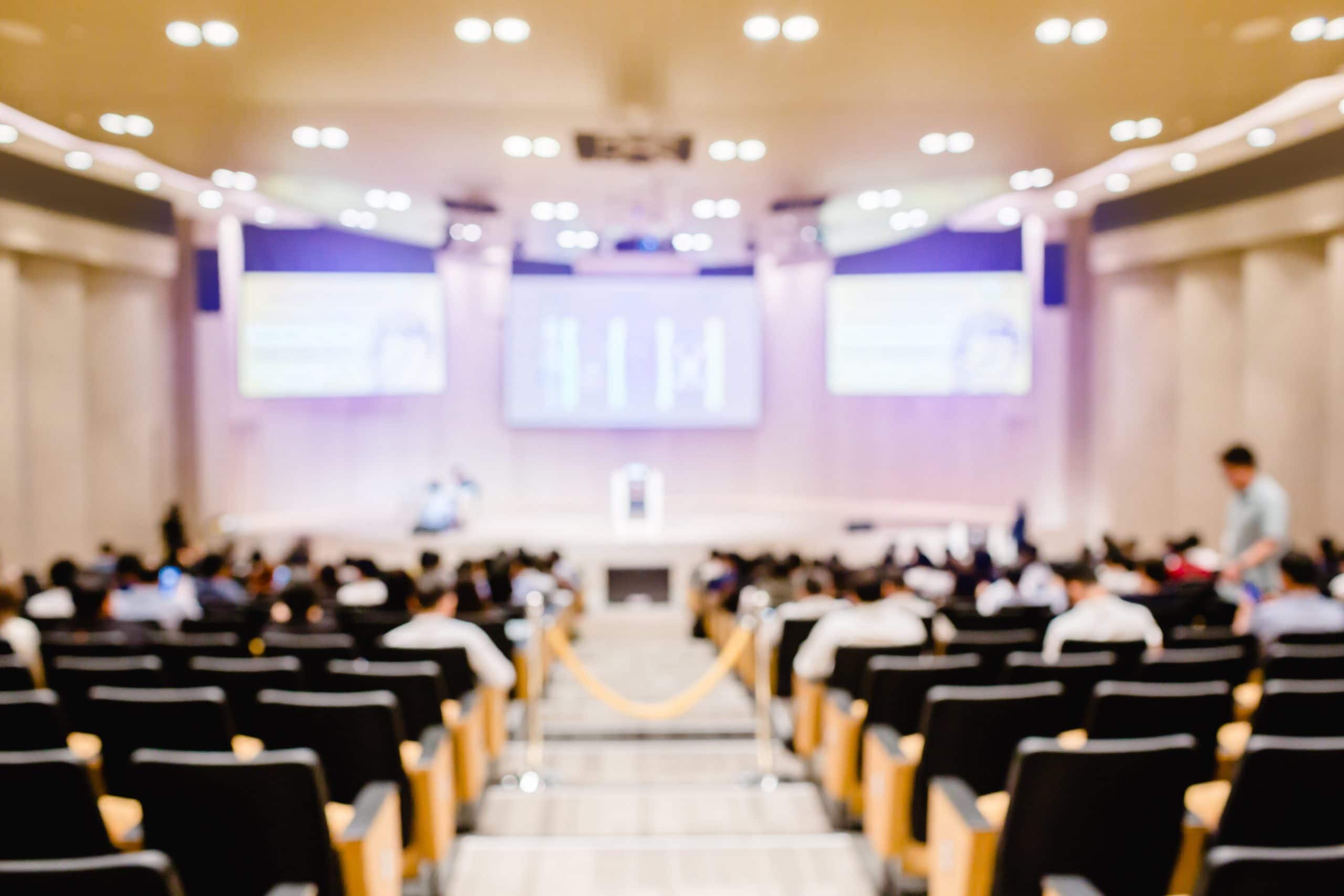 The shareholders' meeting must be convened and organized within the prescribed time and in the prescribed manner. In this article we summarize the most important points to be observed when organizing a shareholders' meeting.